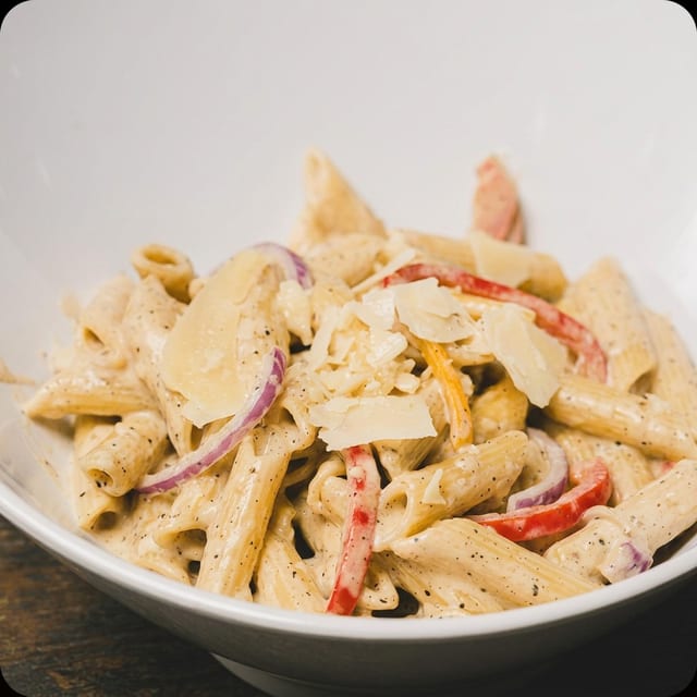 Plain Penne Alfredo.